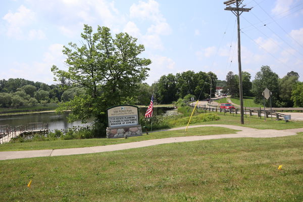 Davisburg - 2021 Photo (newer photo)